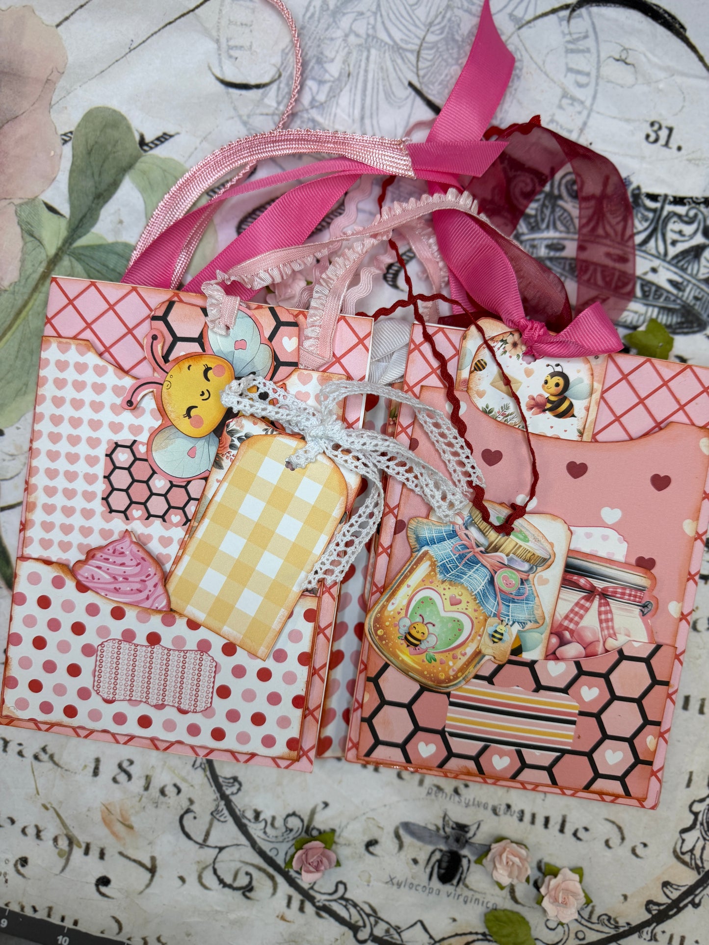 "Bee Mine" Valentine Folio Junk Journal DIGITAL KIT